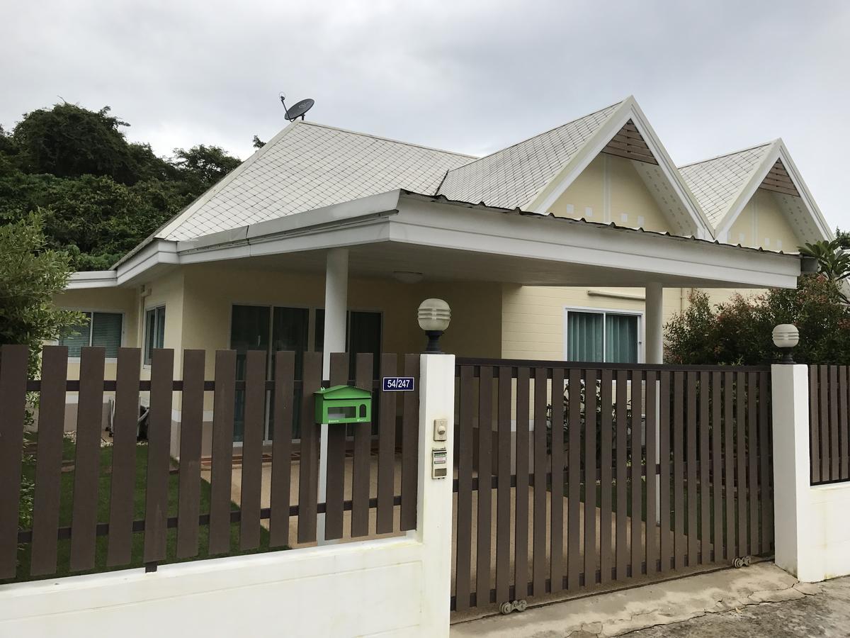 Baan Promphun Pool Villa By Bv Si Sunthon Εξωτερικό φωτογραφία