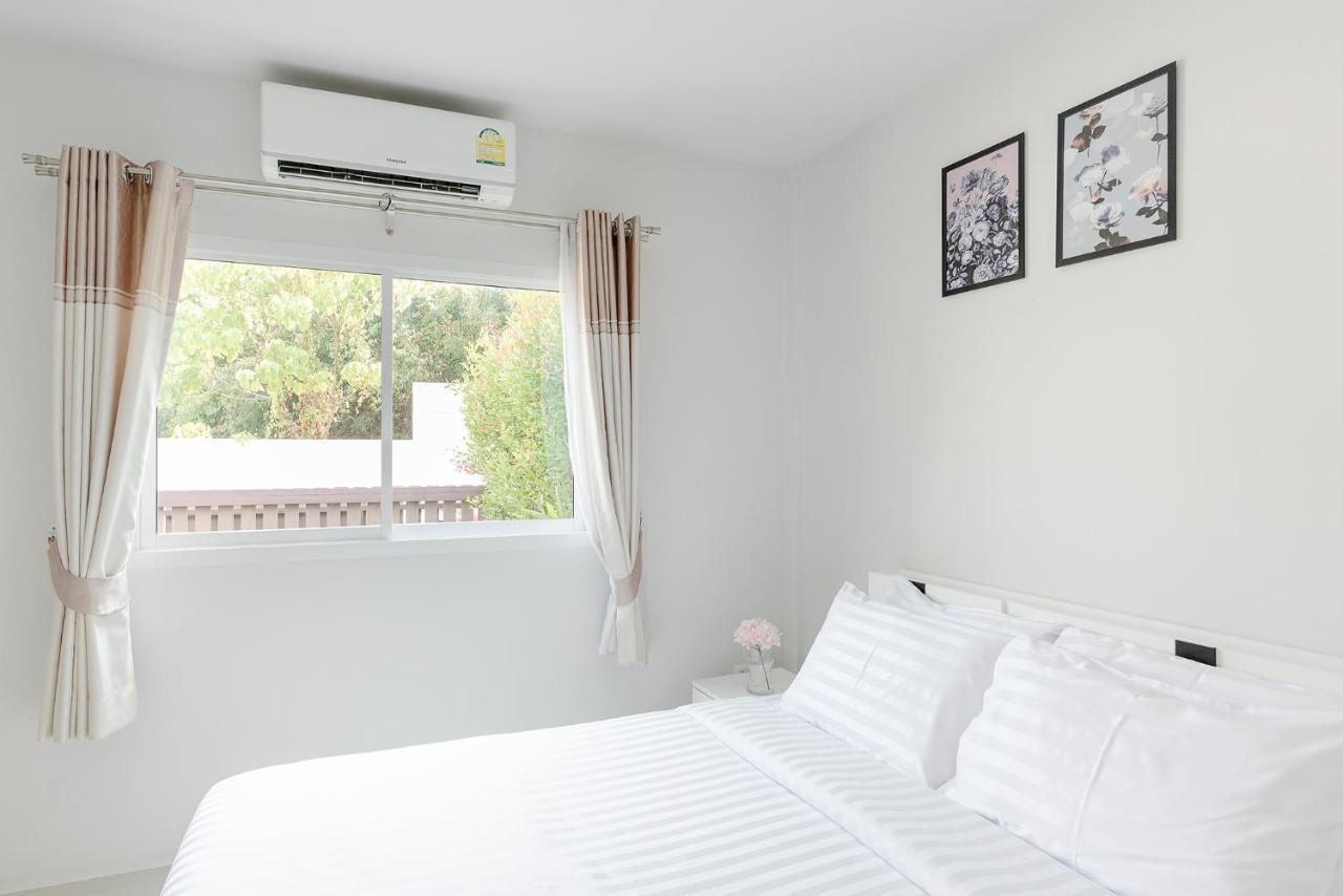 Baan Promphun Pool Villa By Bv Si Sunthon Εξωτερικό φωτογραφία